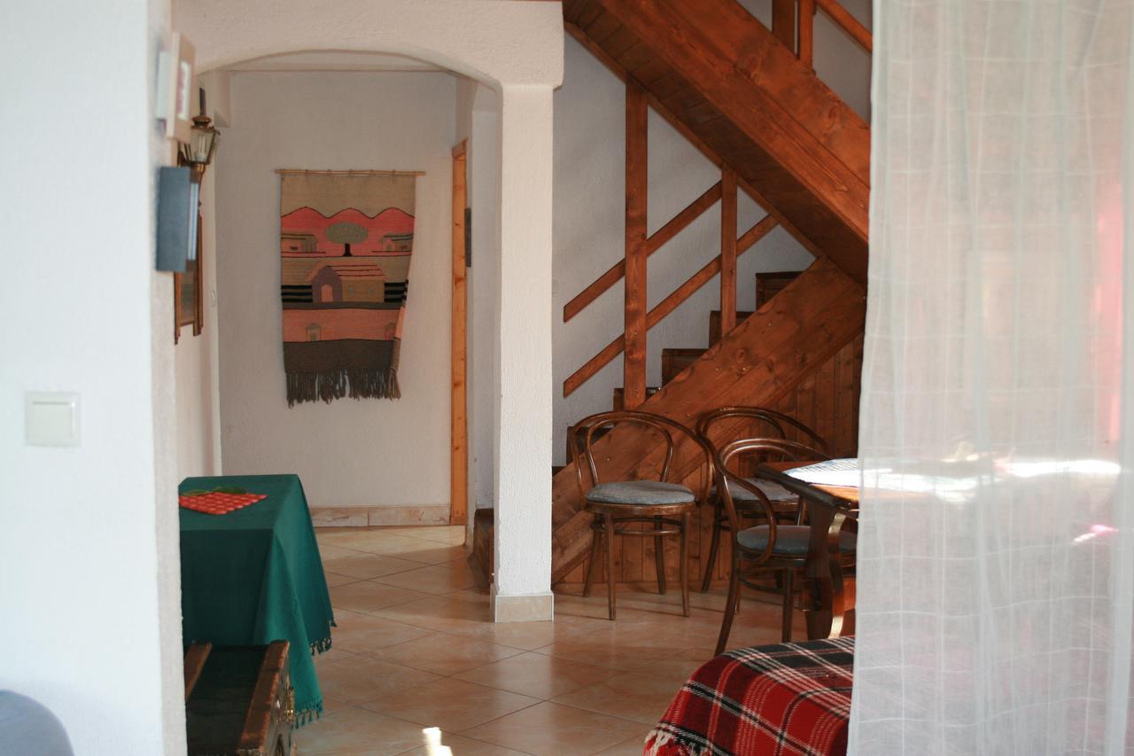 Guest House Kamenik Yagodina Exterior foto